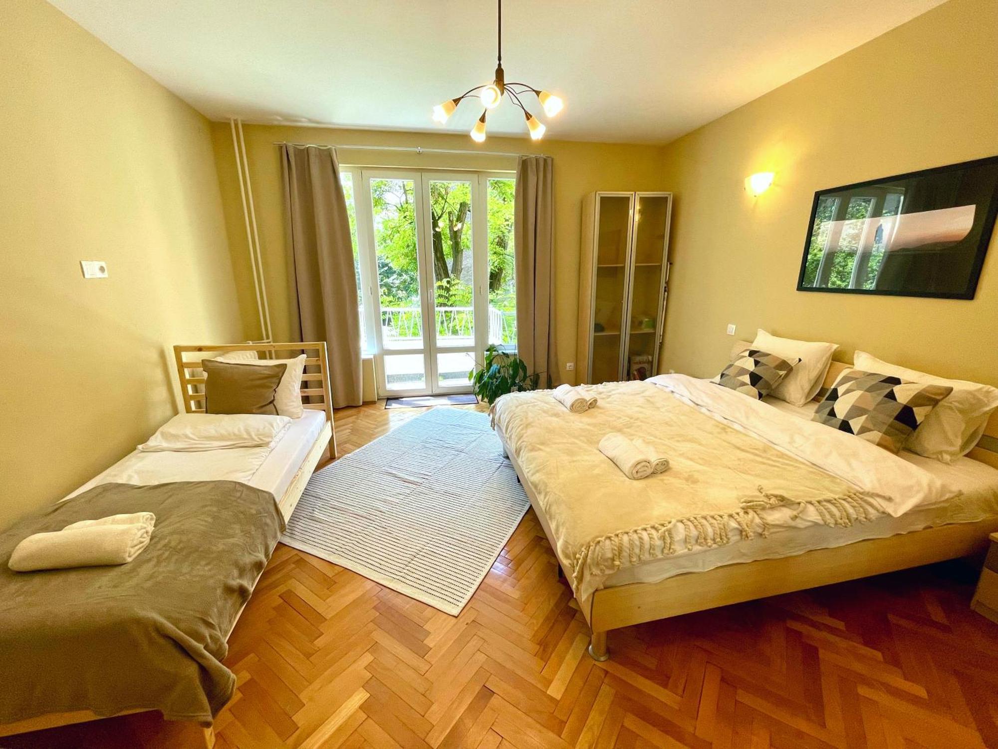Bohemian Bright & Calm 2Br - Top Center - Private Balcony Sofia Exterior photo