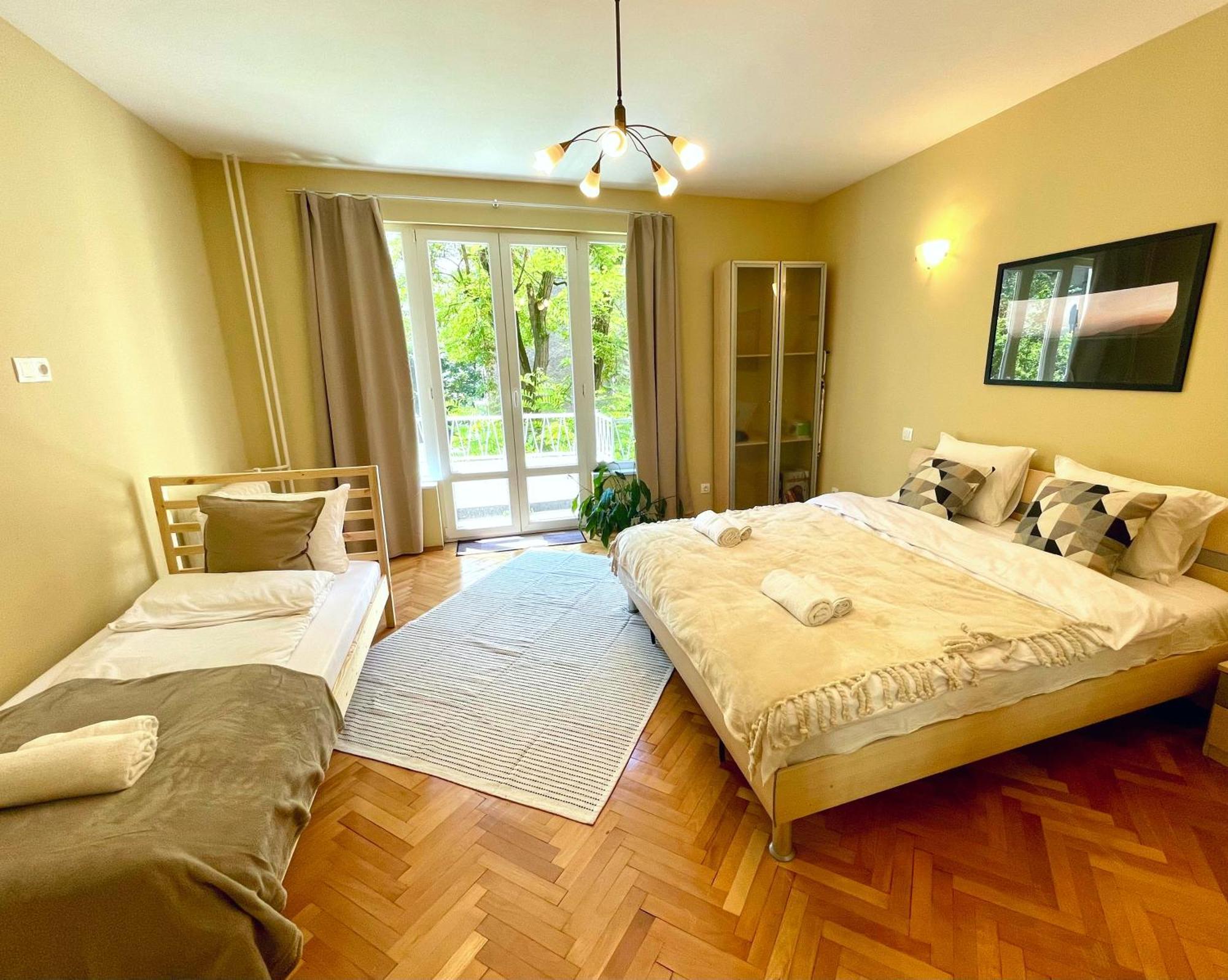 Bohemian Bright & Calm 2Br - Top Center - Private Balcony Sofia Exterior photo