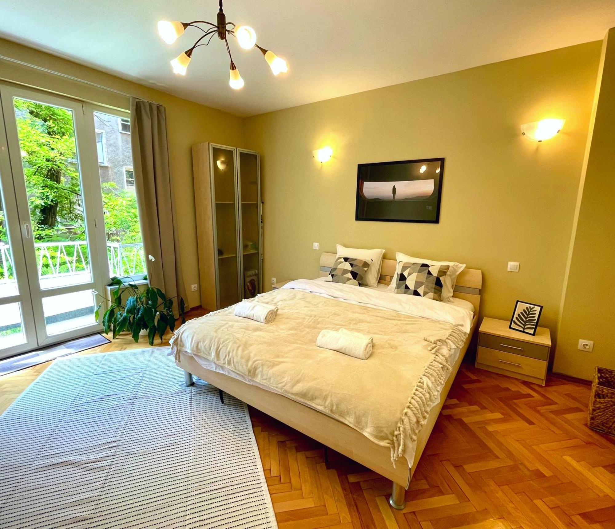 Bohemian Bright & Calm 2Br - Top Center - Private Balcony Sofia Exterior photo